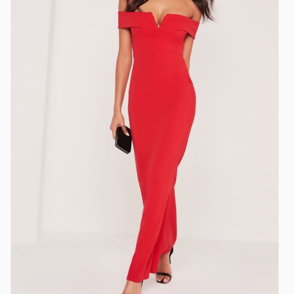 Missguided Bardot Crepe V Plunge Maxi
